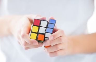 How to solve a rubik cube